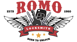 Romo's International Locksmith Logo